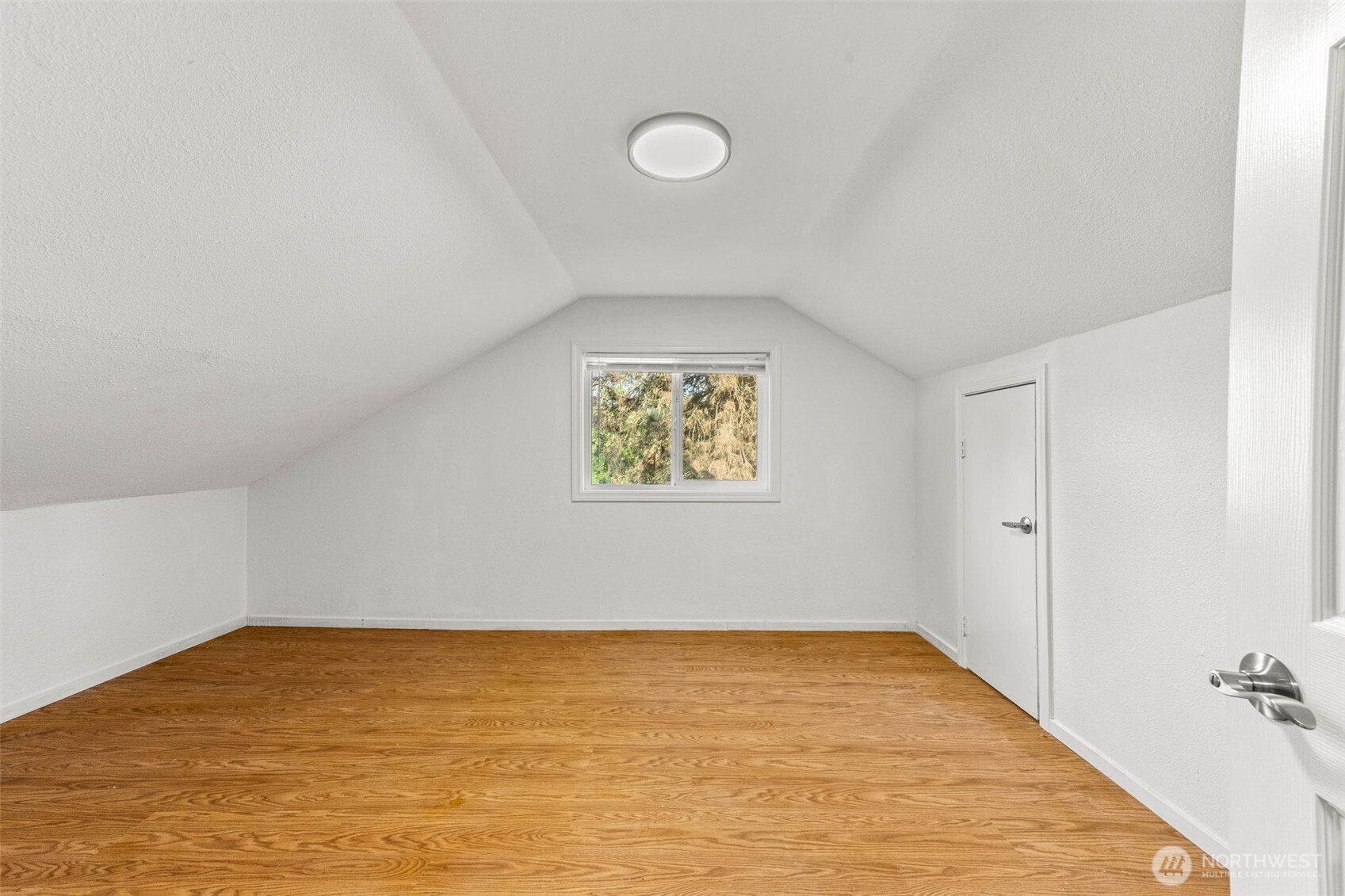 172 South Bank Road Elma, WA 98541 - Photo 28 of 40 a view of an empty room
