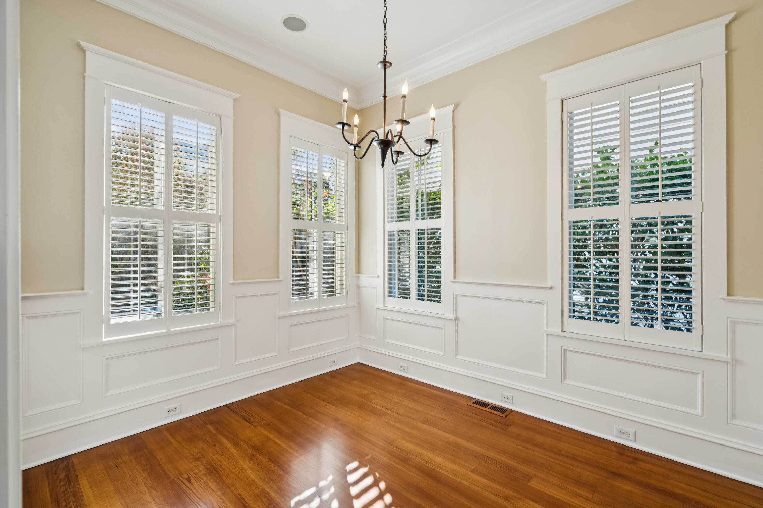 66 Sanibel Street Mount Pleasant, SC 29464 - Photo 13 of 56 66SanibelSt-KeenEyeMarketing-029