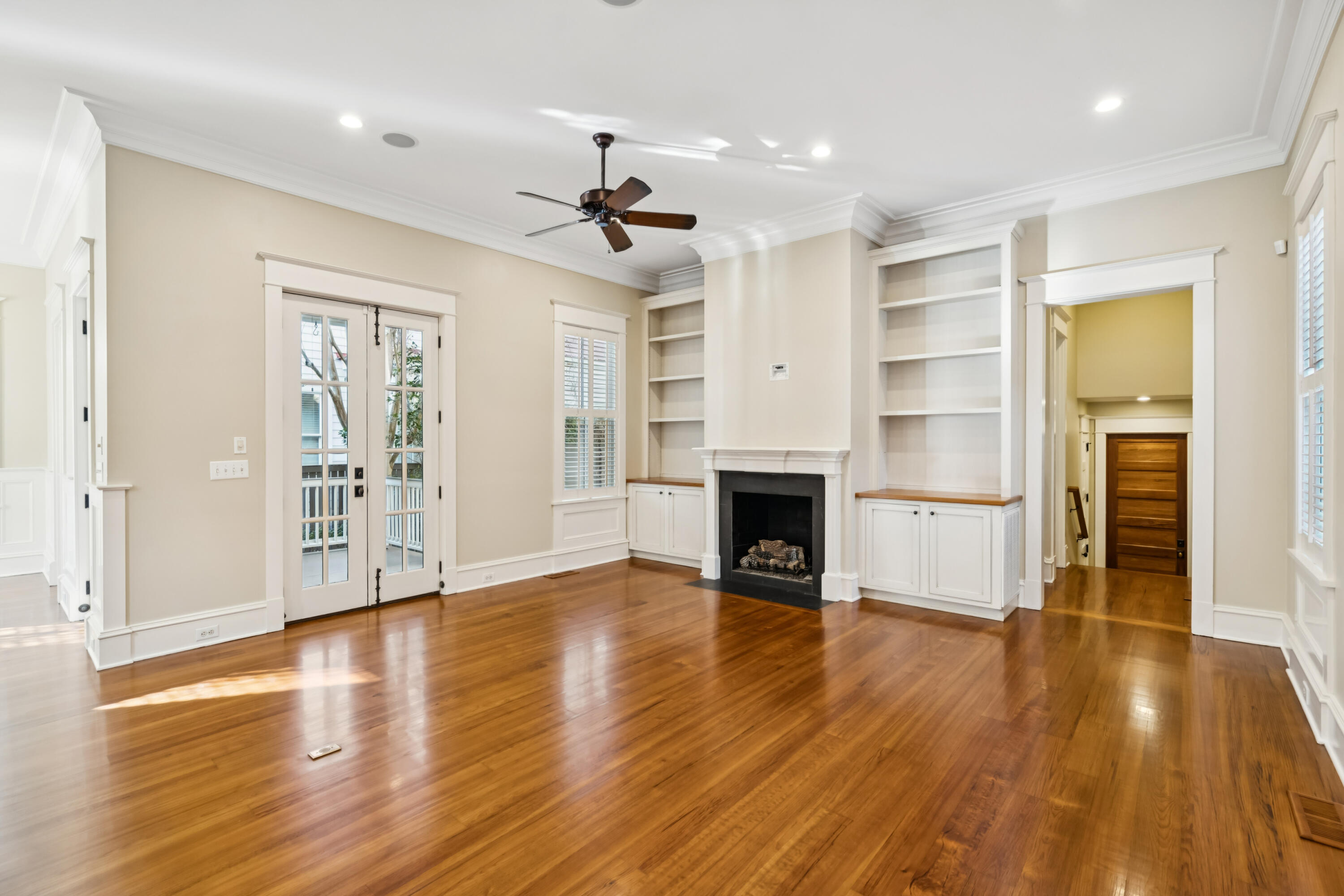 66 Sanibel Street Mount Pleasant, SC 29464 - Photo 15 of 56 66SanibelSt-KeenEyeMarketing-034