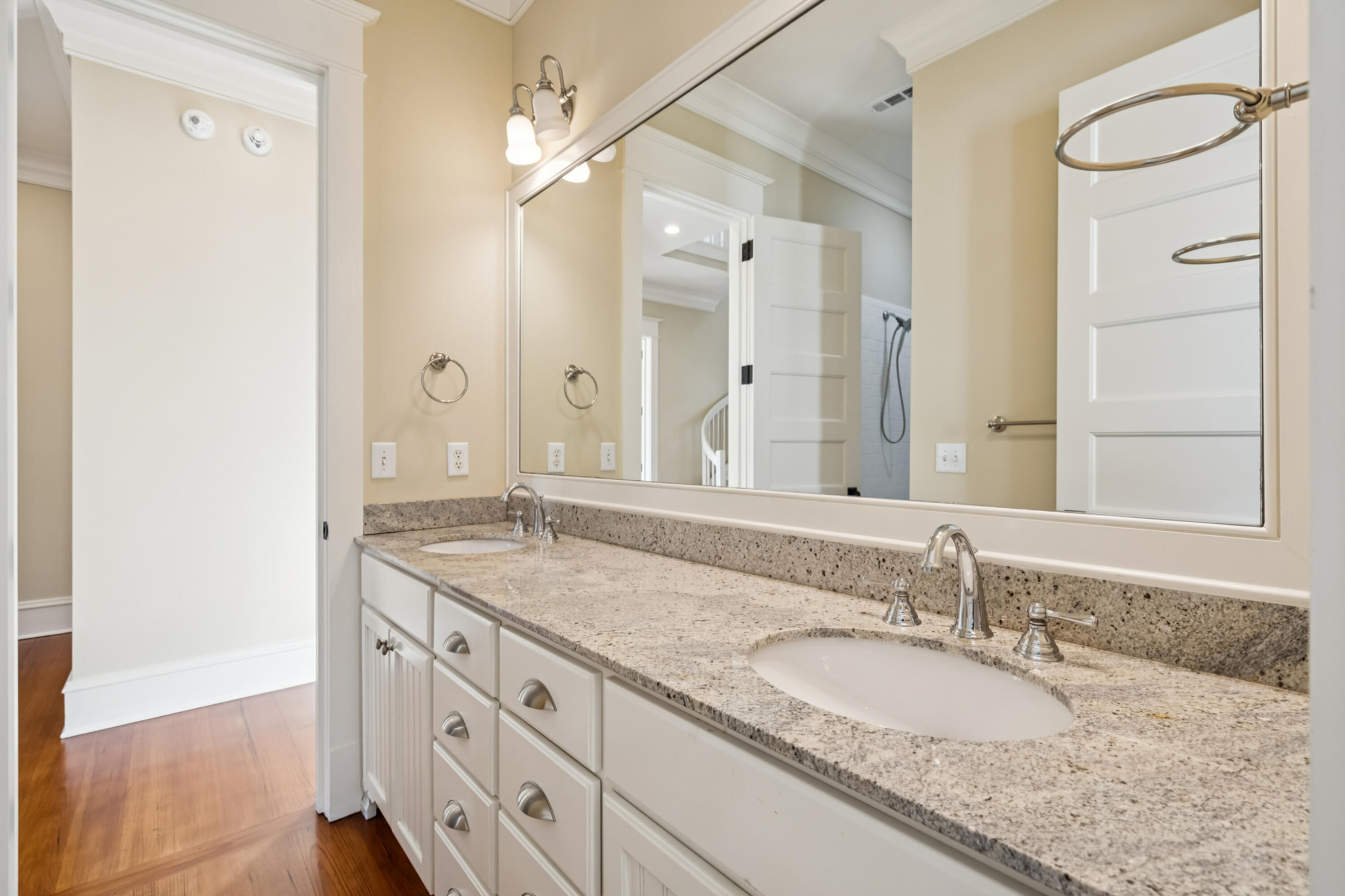 66 Sanibel Street Mount Pleasant, SC 29464 - Photo 27 of 56 66SanibelSt-KeenEyeMarketing-056