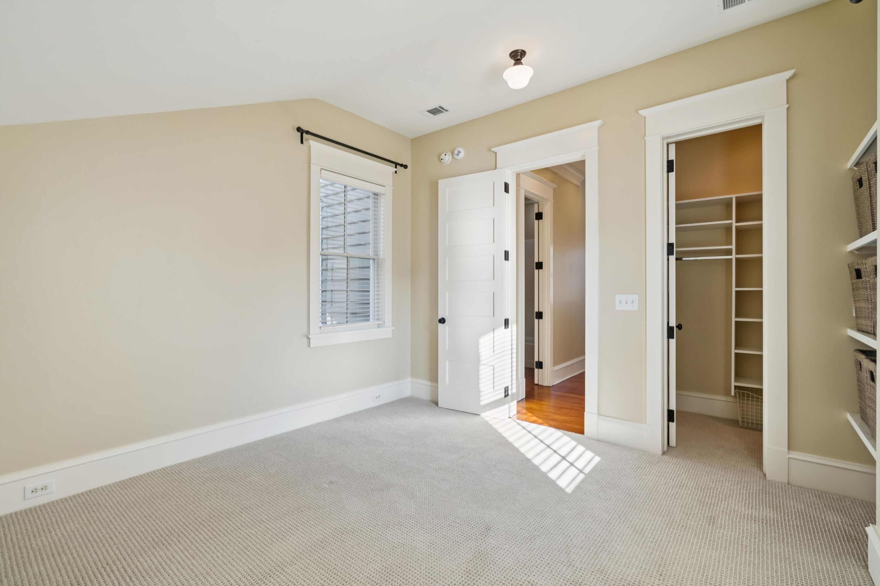 66 Sanibel Street Mount Pleasant, SC 29464 - Photo 30 of 56 66SanibelSt-KeenEyeMarketing-061