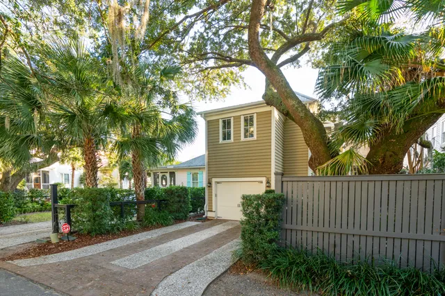 $1,985,000 | 66 Sanibel Street, Mount Pleasant, SC 29464