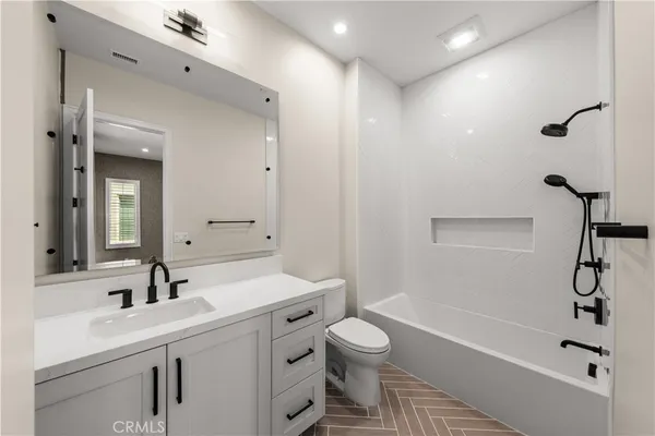 $5,880,000 | 125 Prestigo, Irvine, CA 92602
