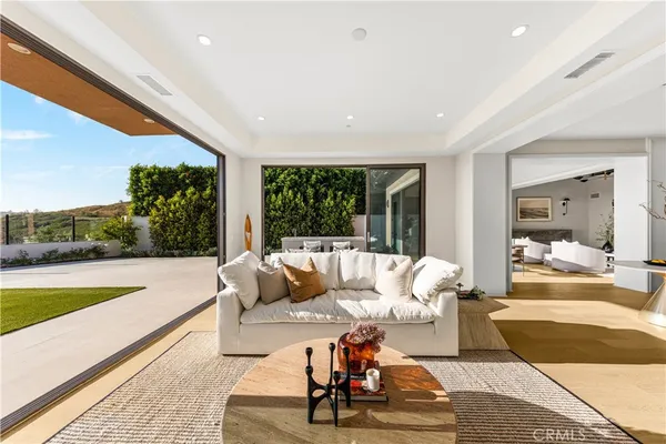 $5,880,000 | 125 Prestigo, Irvine, CA 92602