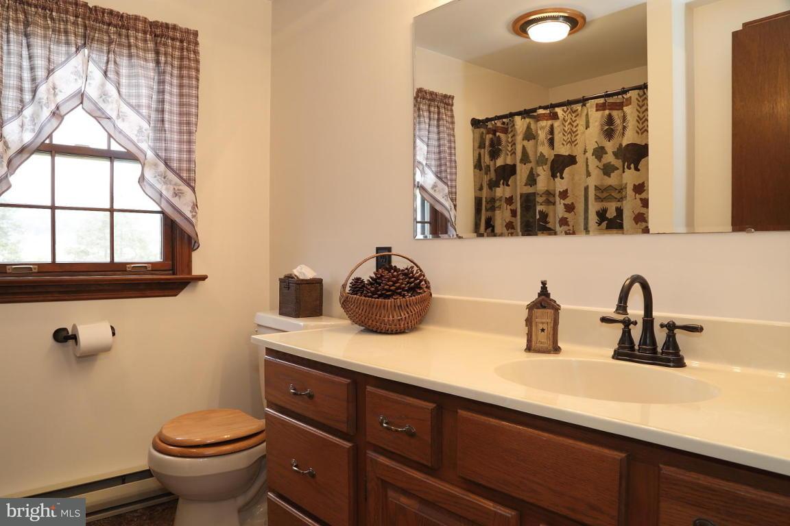 2112 North Penryn Road Manheim, PA 17545 - Photo 8 of 21