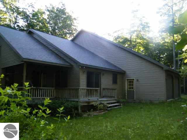 3155 King Road East Jordan, MI 49727 - Photo 2 of 25 1737294-1.JPG