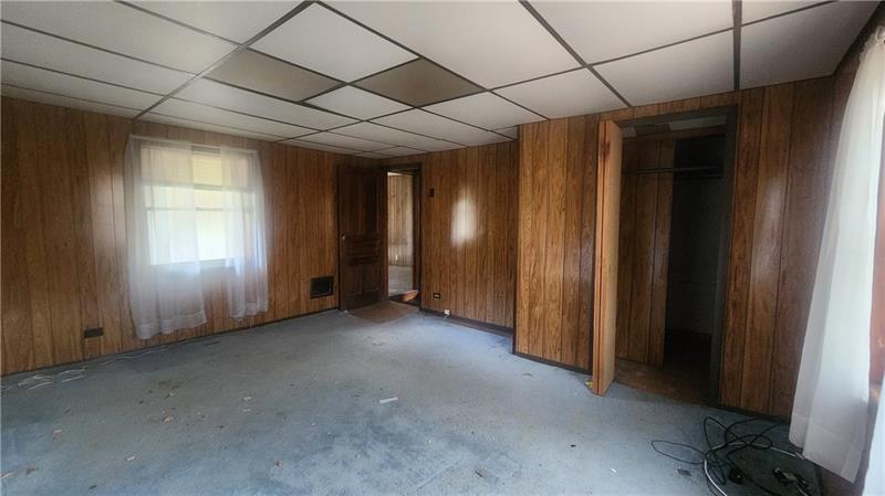 140 High Street Avonmore, PA 15618 - Photo 13 of 19 a view of empty room with window