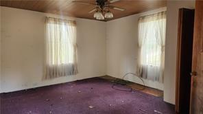 140 High Street Avonmore, PA 15618 - Photo 5 of 19 a view of an empty room and window