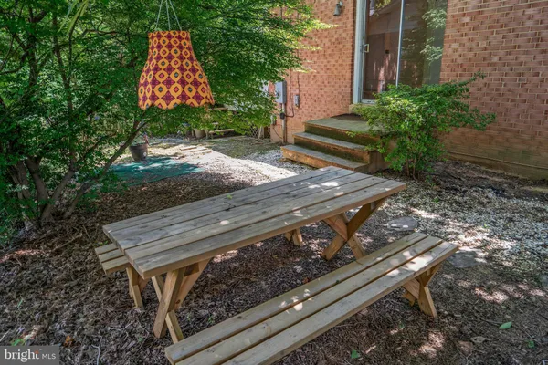 $3,200 | 2623 Depaul Drive, Vienna, VA 22180