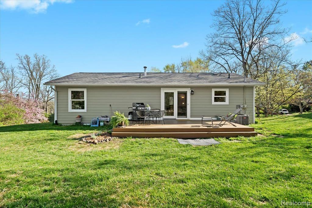 1104 Wendy Road Ann Arbor, MI 48103 - Photo 27 of 33 Gallery Image 27