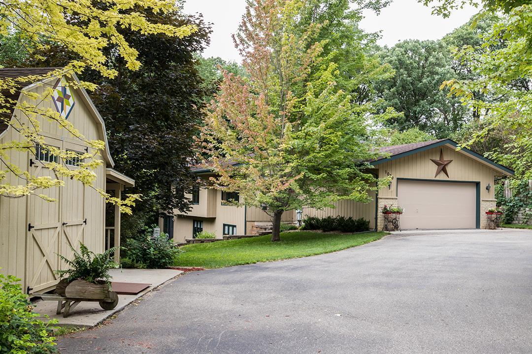 1000 Skyline Drive Southwest Rochester, MN 55902 - Photo 1 of 1 Gallery Image 1