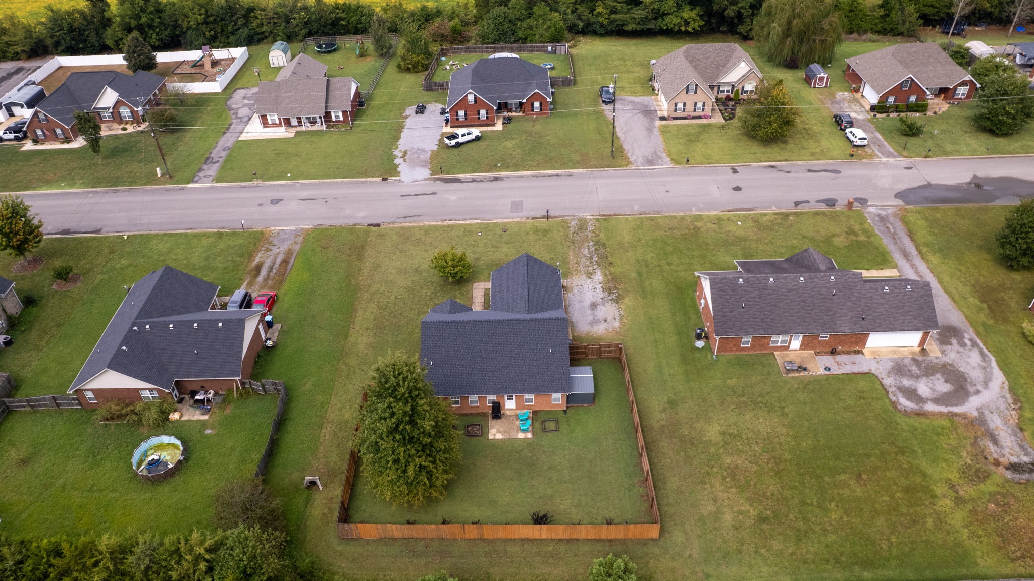2822 Ridgewood Drive Christiana, TN 37037 - Photo 39 of 39 an aerial view of a house with a garden