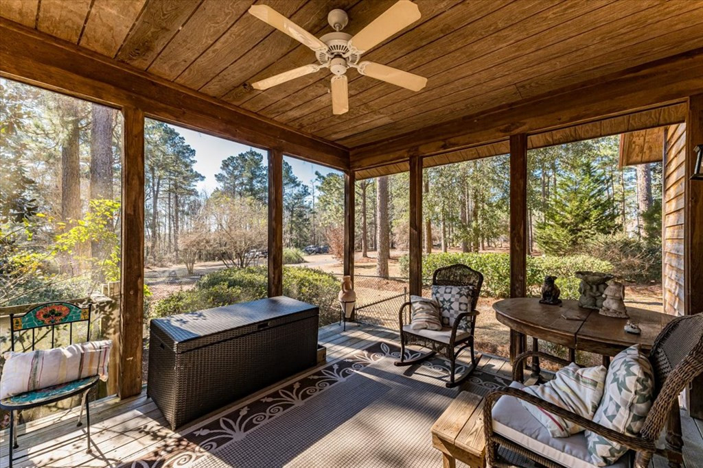 3336 Davis Bridge Road Williston, SC 29853 - Photo 18 of 60