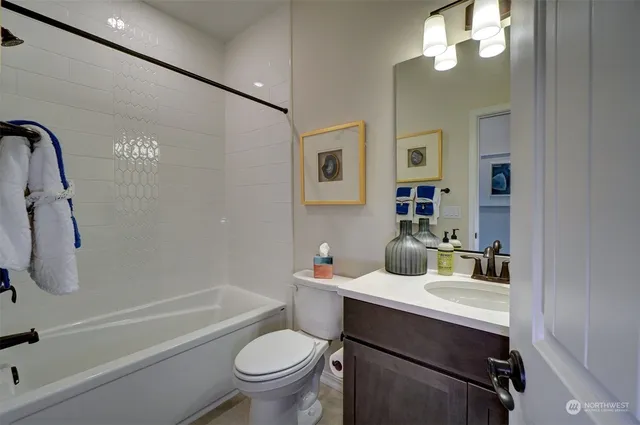 $588,925 | 29213 217th Place Southeast, Unit 2, Black Diamond, WA 98010