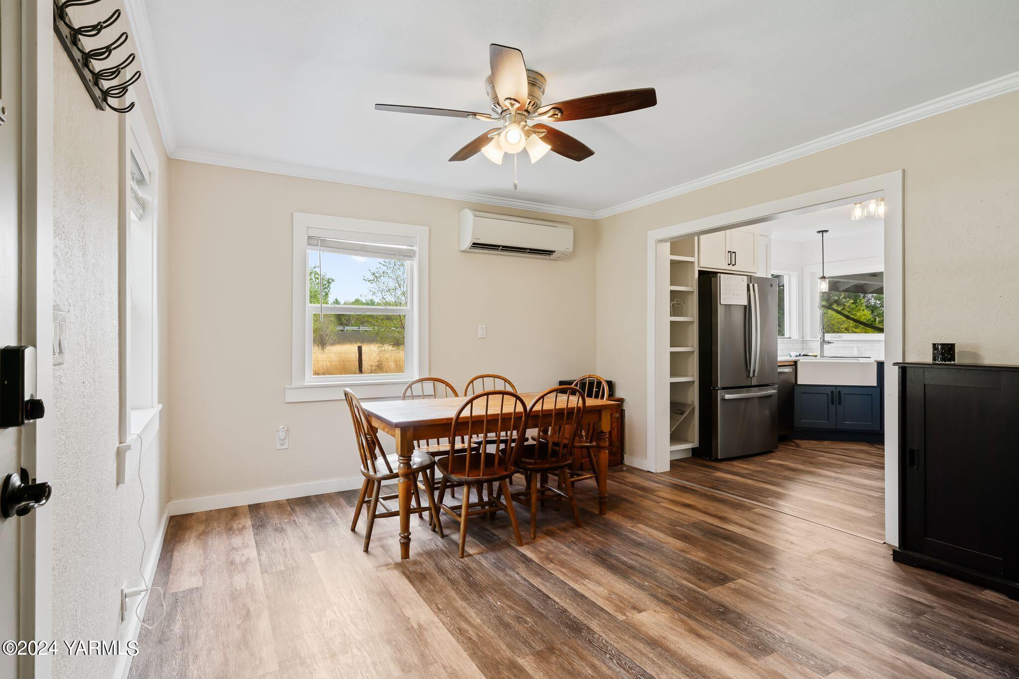 30 Craig Road Naches, WA 98937 - Photo 6 of 21 a view of a dining room with furniture and wooden floor
