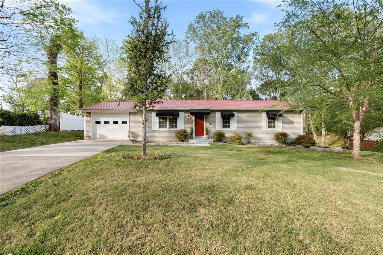 694 Castle Heights Road Bowling Green, KY 42103 - Photo 2 of 33 Gallery Image 2