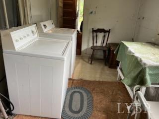 6301 Straightstone Road Long Island, VA 24569 - Photo 4 of 17 a utility room with dryer and washer