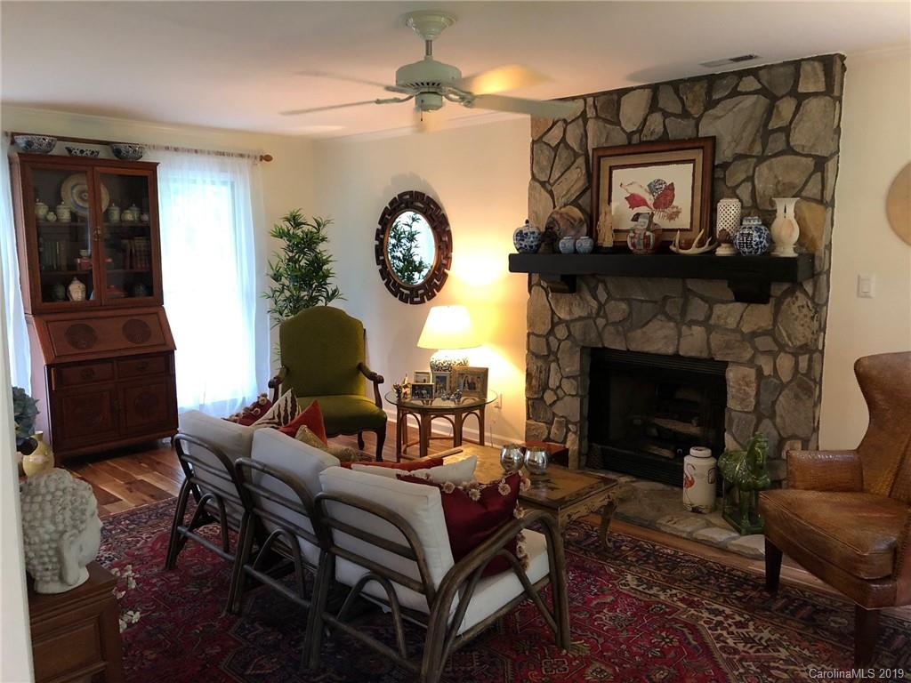 1527 Cobblestone Court Fort Mill, SC 29708 - Photo 2 of 24