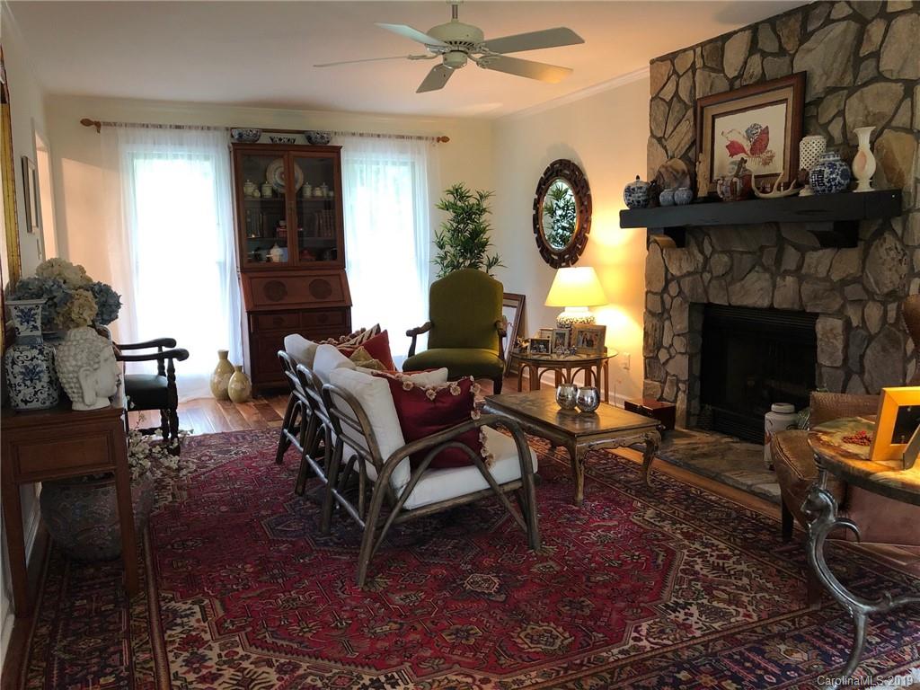 1527 Cobblestone Court Fort Mill, SC 29708 - Photo 4 of 24