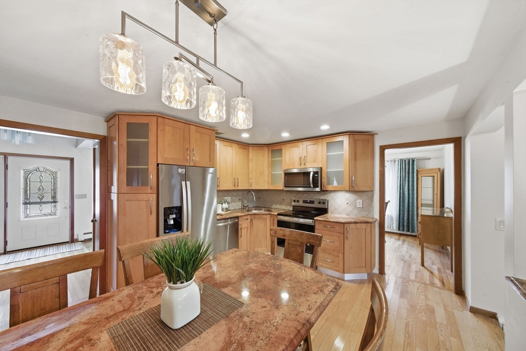 1 Harvard Road Framingham, MA 01701 - Photo 4 of 42