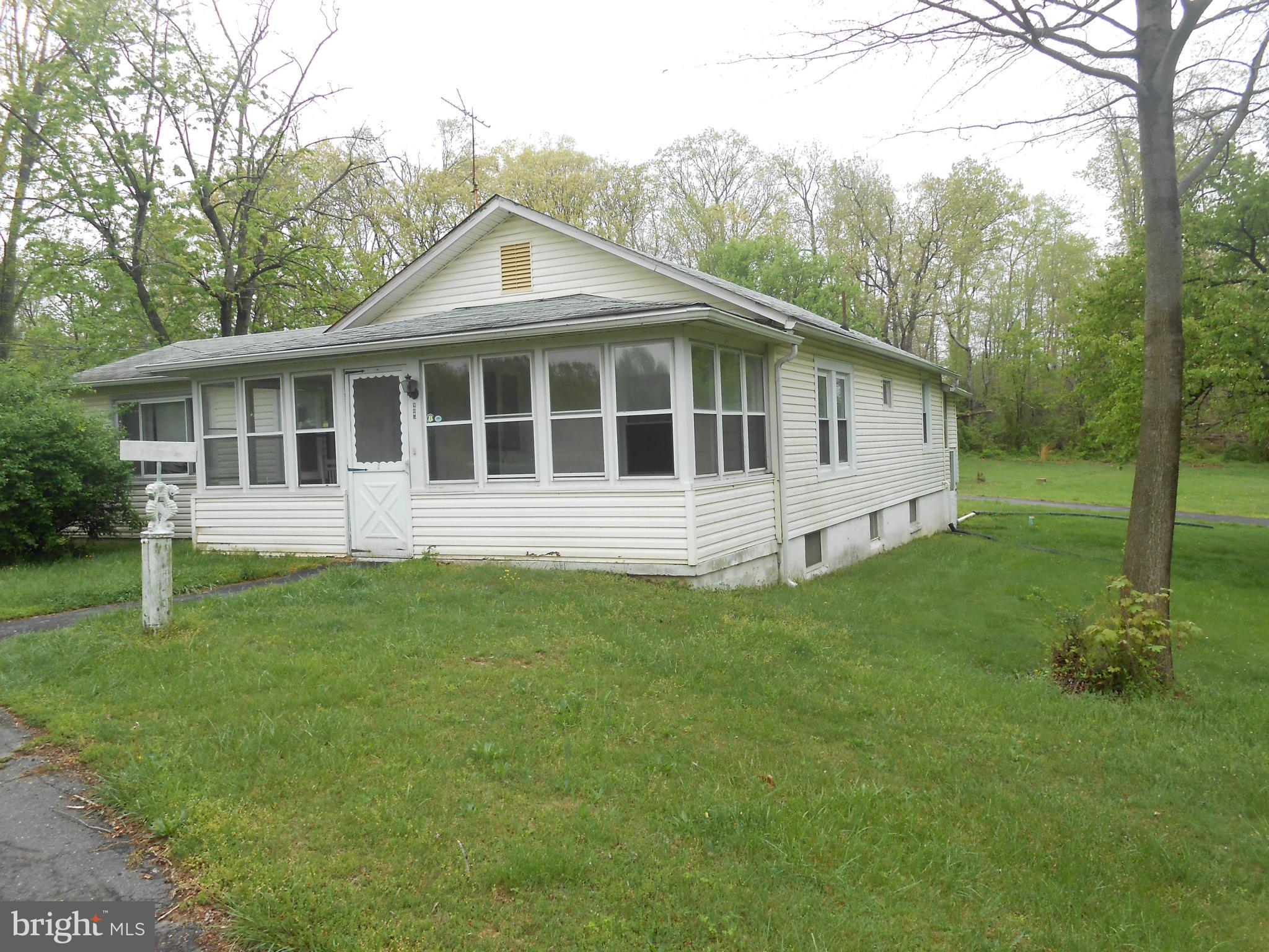 905 Magnolia Road Edgewood, MD 21040 - Photo 1 of 14 Exterior (Front)