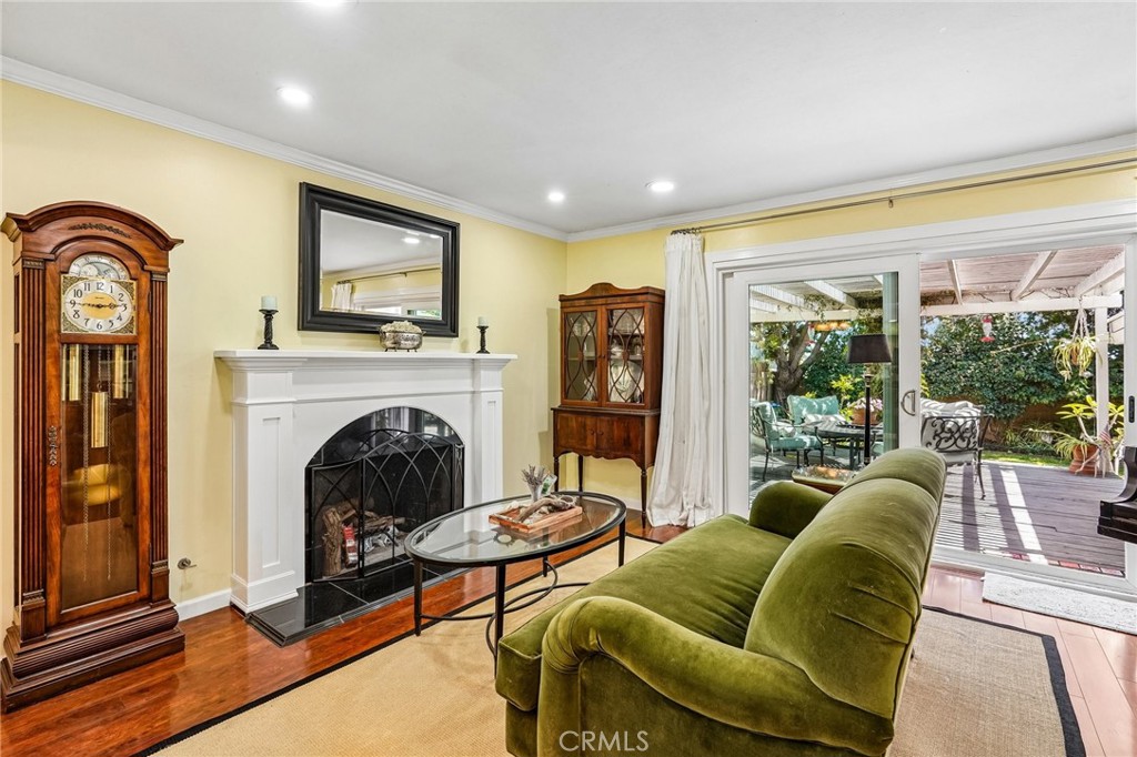6792 Reefton Avenue Cypress, CA 90630 - Photo 5 of 41