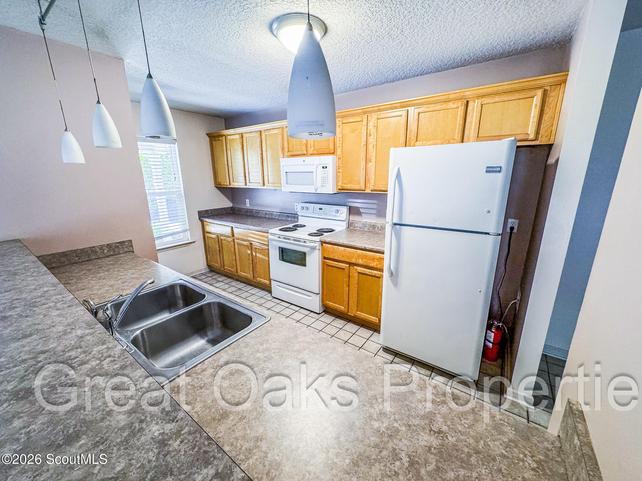 879 Murray Townsend Road, Unit 4 Darien, GA 31305 - Photo 6 of 15
