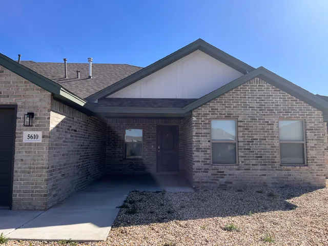 $1,525 | 5610 Kemper Street, Lubbock, TX 79416