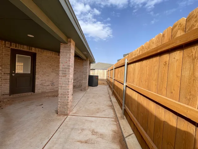 $1,525 | 5610 Kemper Street, Lubbock, TX 79416