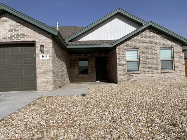 $1,525 | 5610 Kemper Street, Lubbock, TX 79416