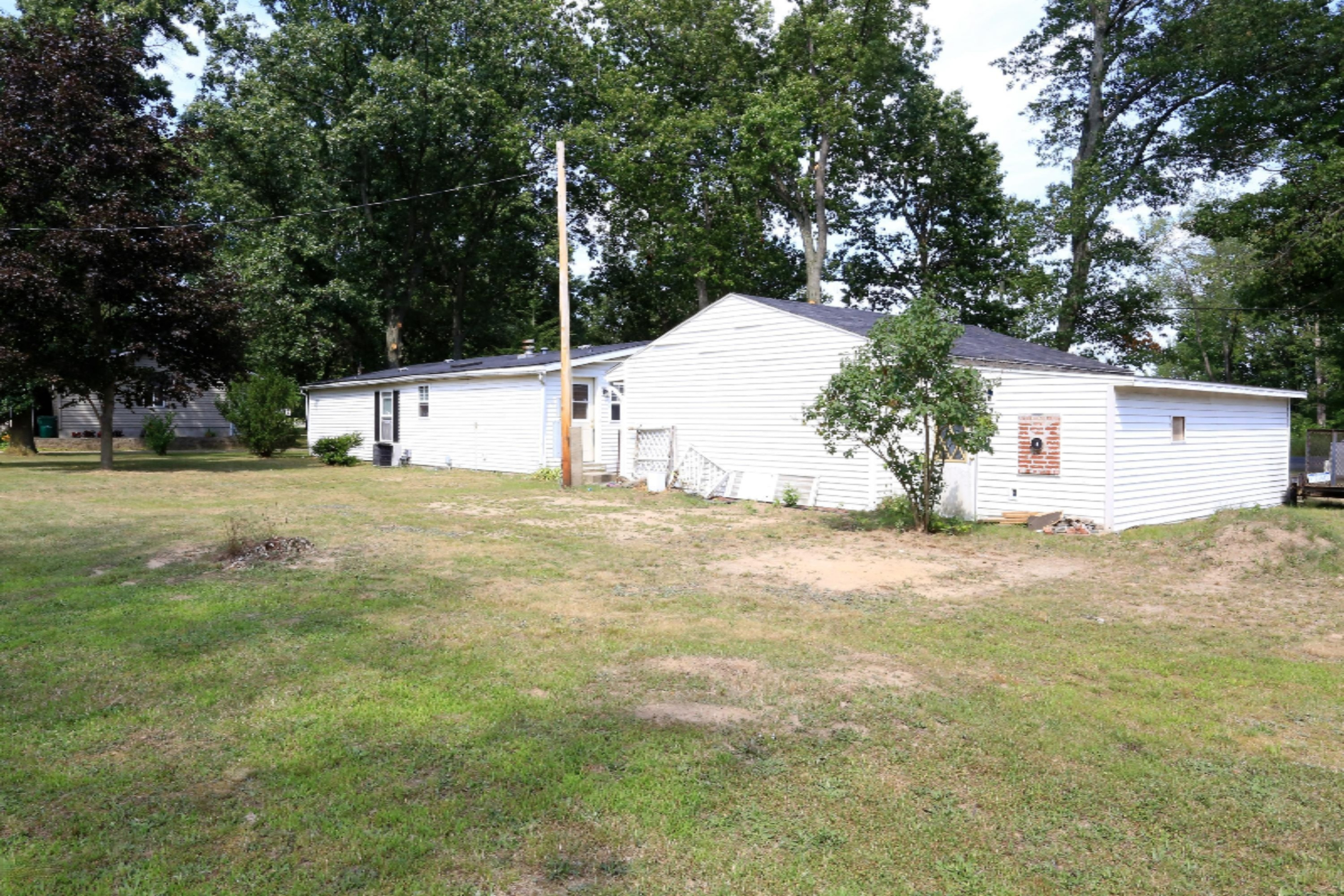 54686 Wilbur Road Three Rivers, MI 49093 - Photo 33 of 43 IMG_0023
