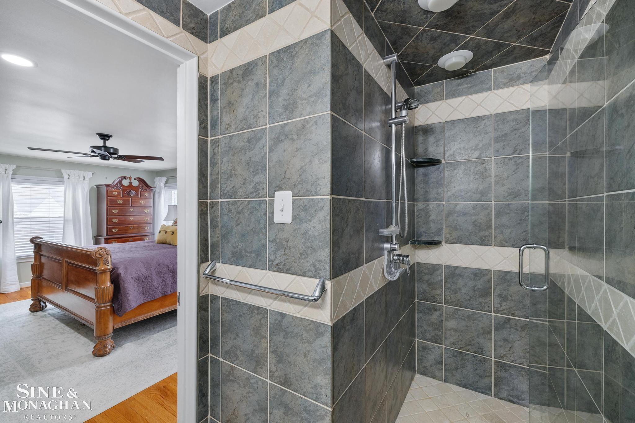 171 Merriweather Road Grosse Pointe Farms, MI 48236 - Photo 21 of 51