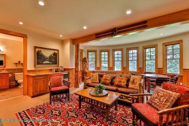 $3,895,000 | 6 White Way, Windham, NY 12496