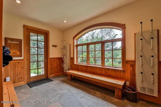 $3,895,000 | 6 White Way, Windham, NY 12496