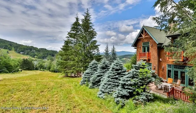 $3,895,000 | 6 White Way, Windham, NY 12496