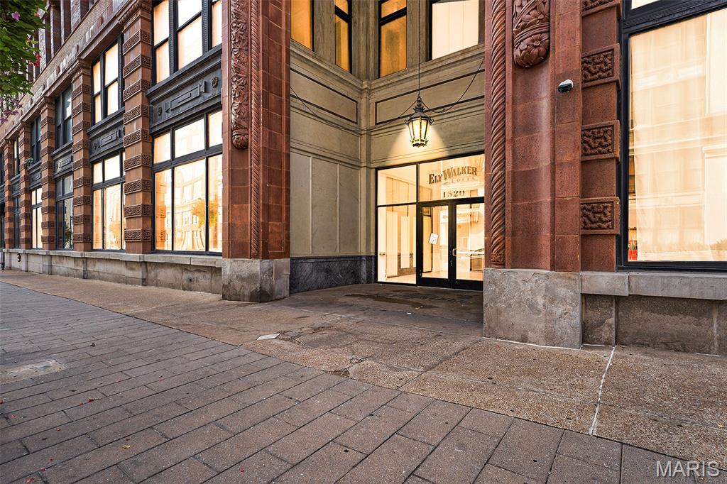 1520 Washington Avenue, Unit R304 St. Louis, MO 63103 - Photo 3 of 26