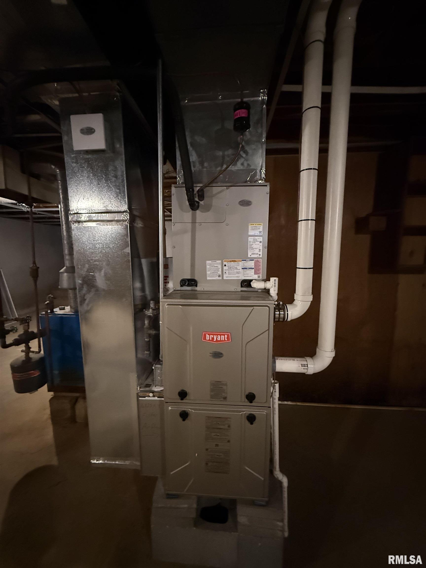 206 Pine Street Ursa, IL 62376 - Photo 15 of 18