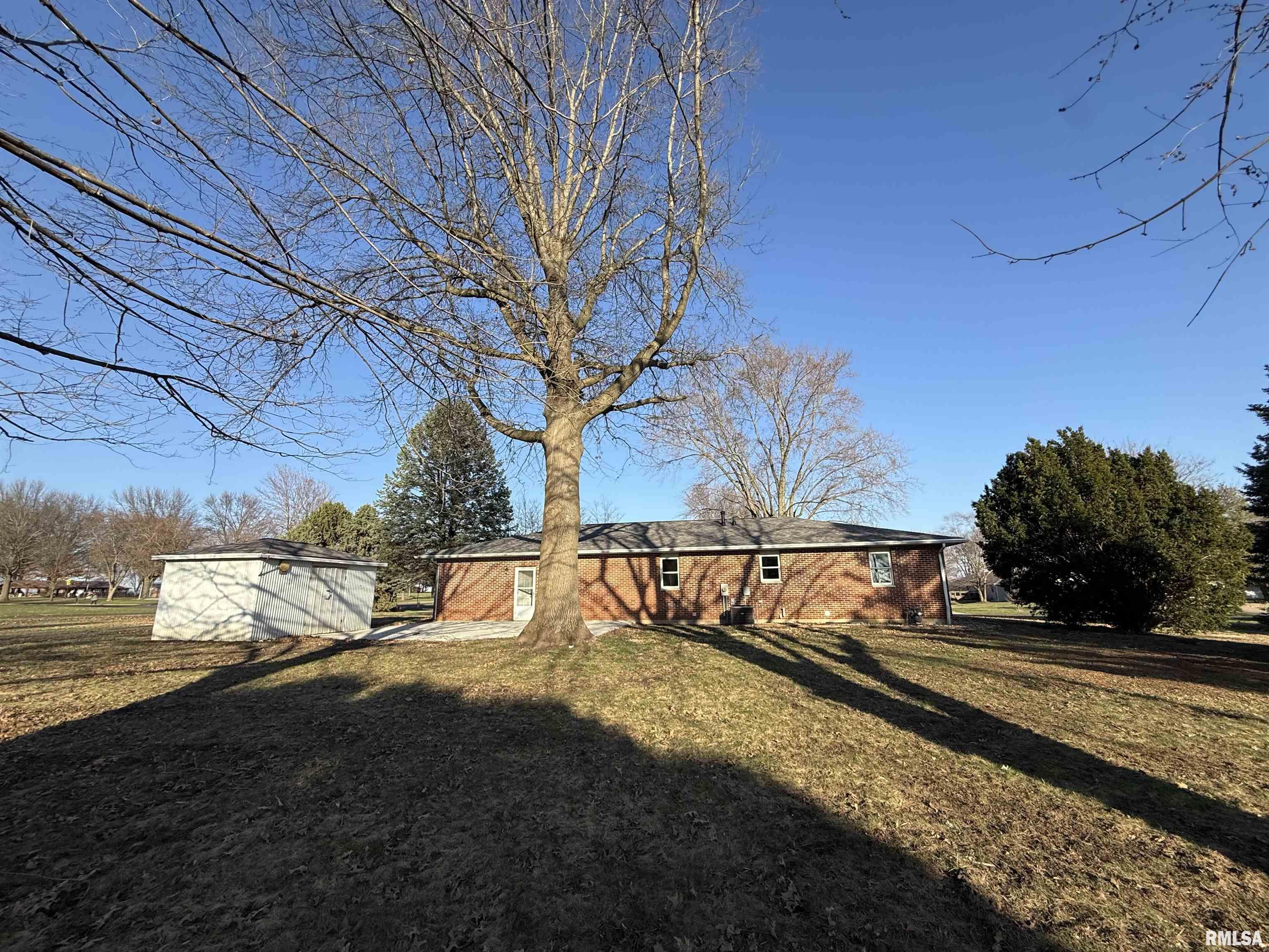 206 Pine Street Ursa, IL 62376 - Photo 17 of 18