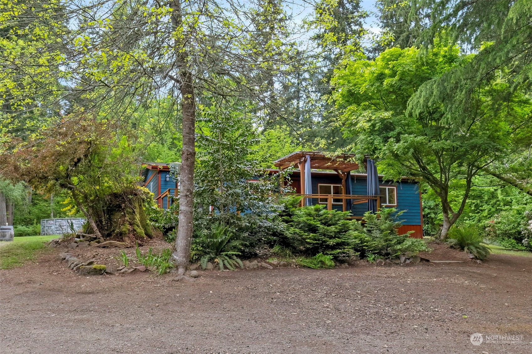 19721 Mountain View Road Northeast Duvall, WA 98019 - Photo 33 of 35 Gallery Image 33
