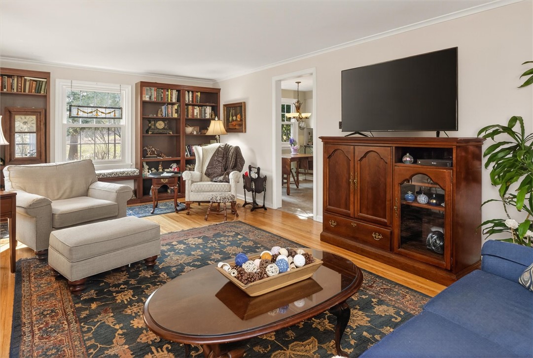 8 Mountain Rise Perinton, NY 14450 - Photo 12 of 50