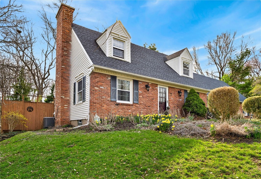 8 Mountain Rise Perinton, NY 14450 - Photo 2 of 50