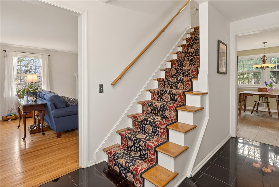 8 Mountain Rise Perinton, NY 14450 - Photo 6 of 50