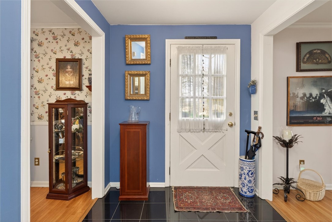 8 Mountain Rise Perinton, NY 14450 - Photo 8 of 50