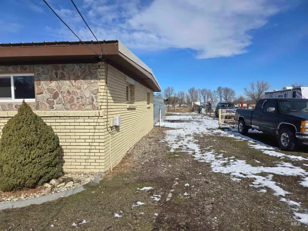 $320,000 | 14 East 100 South, Rupert, ID 83350