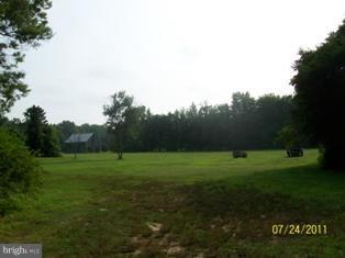 5729 Pindell Road Lothian, MD 20711 - Photo 5 of 9 View