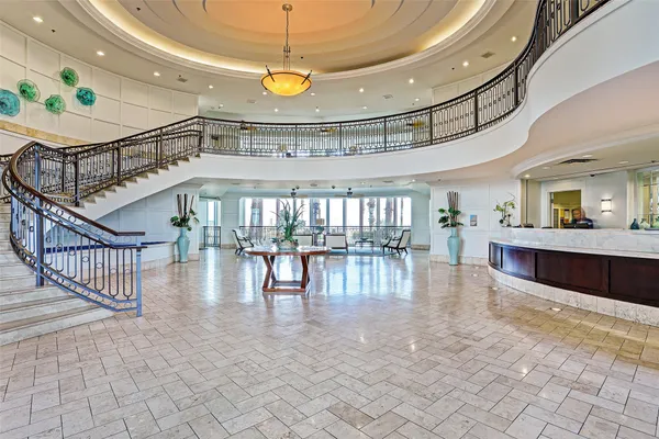 $3,600 | 801 East Beach Drive, Unit TW0600, Galveston, TX 77550