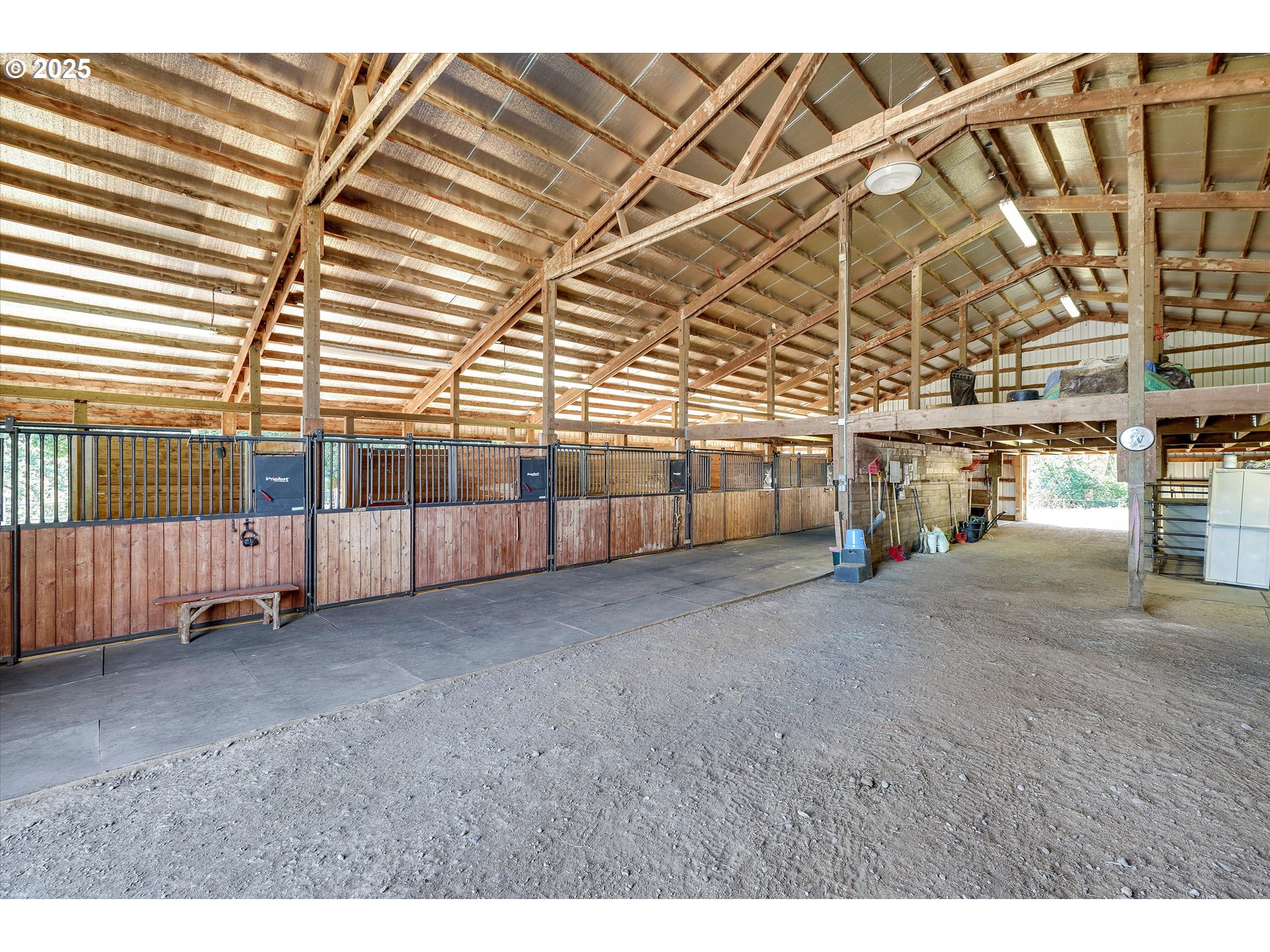 11800 South Carus Road Canby, OR 97013 - Photo 34 of 45 a view of a garage