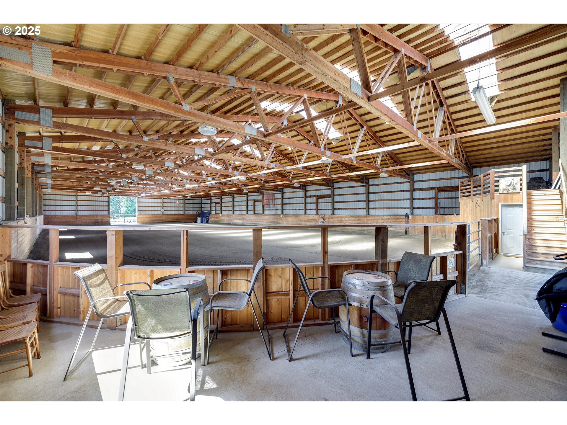 11800 South Carus Road Canby, OR 97013 - Photo 37 of 45 a dining room with furniture and wooden floor