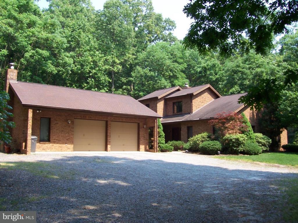 595 Hess Road Elizabethtown, PA 17022 - Photo 1 of 26 Gallery Image 1
