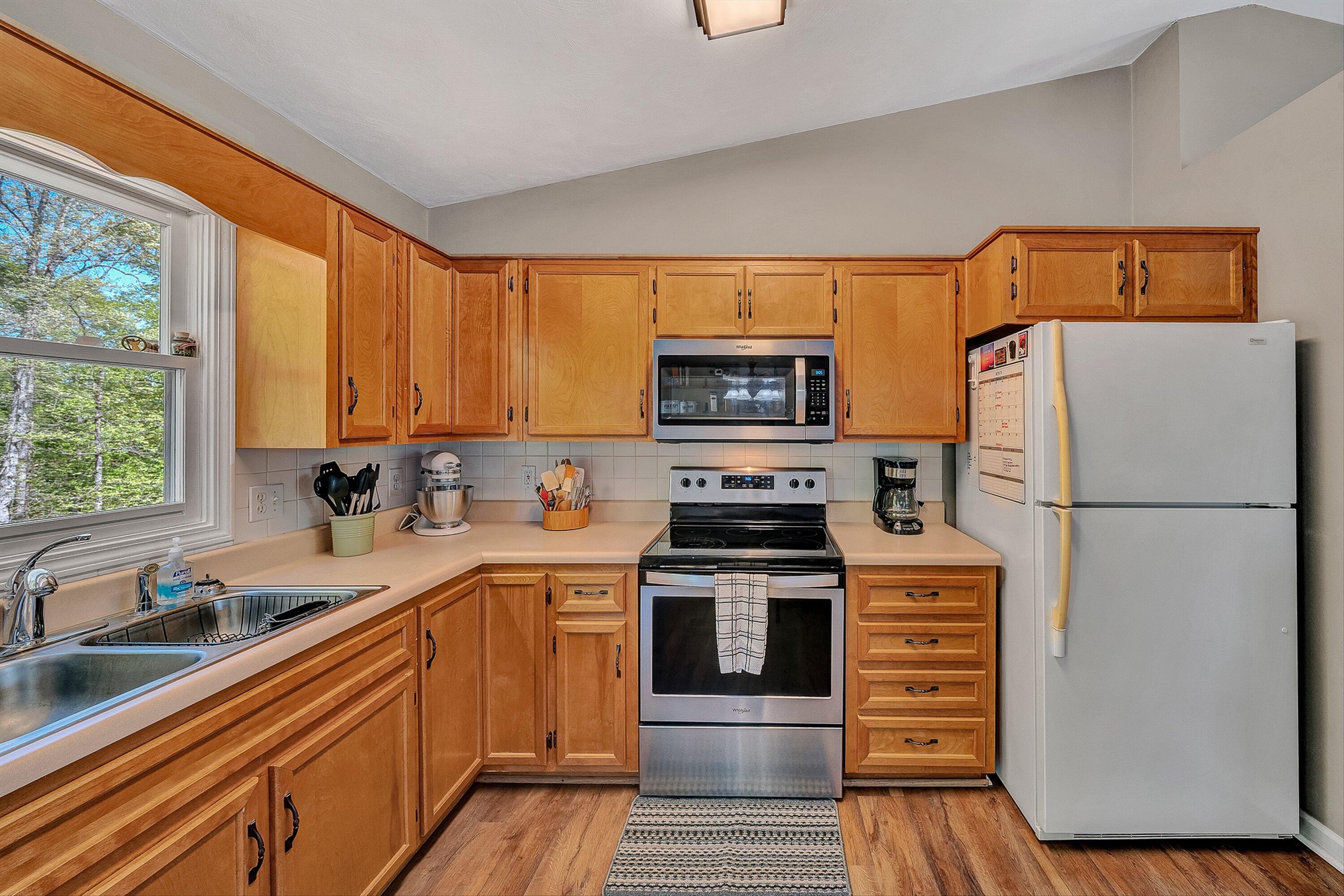 1302 Goodview Road Goodview, VA 24095 - Photo 12 of 39 11-VM-03138